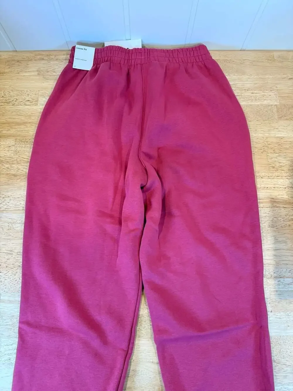 Nike NSW Club Fleece Pants Joggers in Sangria Purple, Kids Size XL